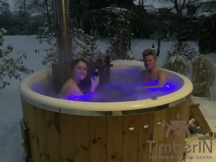 Outdoor jacuzzi hot tub wood fired 4 6 persons with snorkel burner, eric, hulten, netherlands (3)