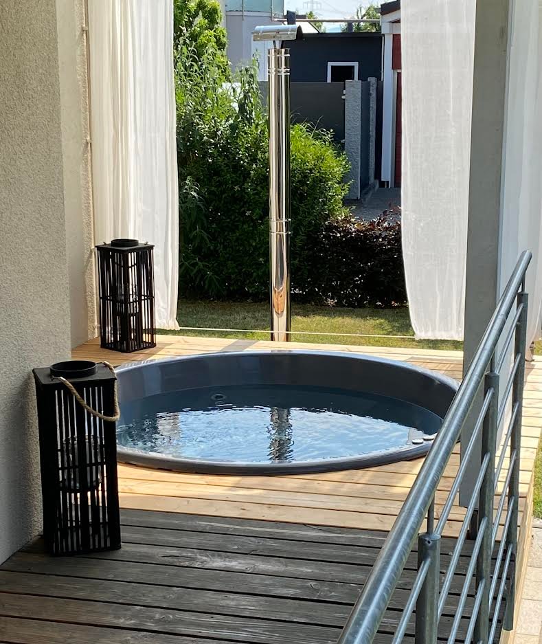 Choosing The Ideal Base For Your Wooden Hot Tub The Foundation To Your Relaxation 2