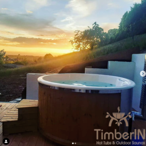 Wood burning hot tub wellness royal (1)