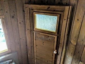 Outdoor Sauna For Limited Garden Space (22)