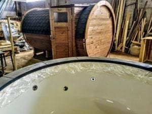 Outdoor Barrel Round Sauna (23)