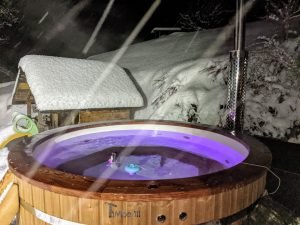 Outdoor garden hot tub jacuzzi with polypropylene liner (1)
