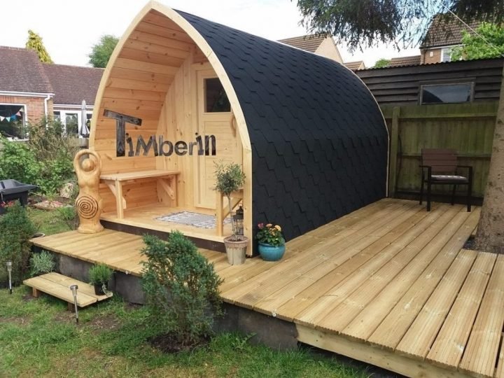 Outdoor Iglu Sauna, Sarah Northamptonshire, UK (1)