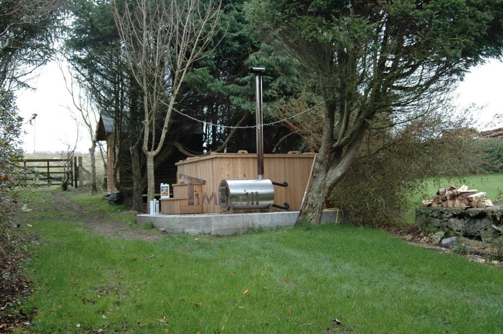 Micro pool party tub for max 16 persons Louis County Mayo Ireland 1 1