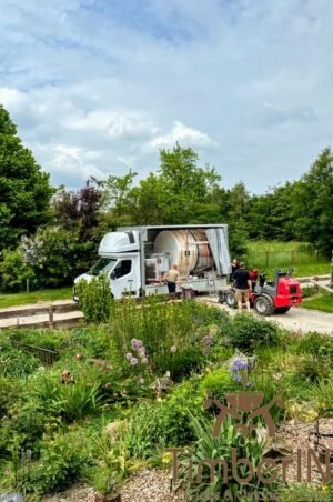 Outdoor garden jacuzzi hot tub special offer (2)