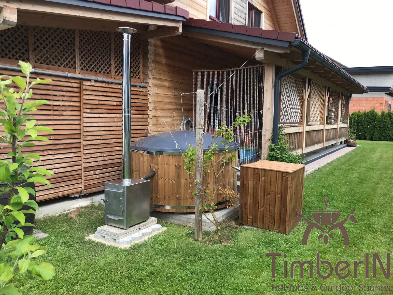 Wood burning heated hot tubs with jets – TimberIN Rojal Mark Schlatt Austria 2