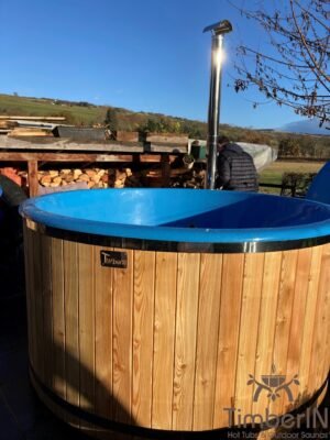 6 – 8 person outdoor hot tub with external heater (3)
