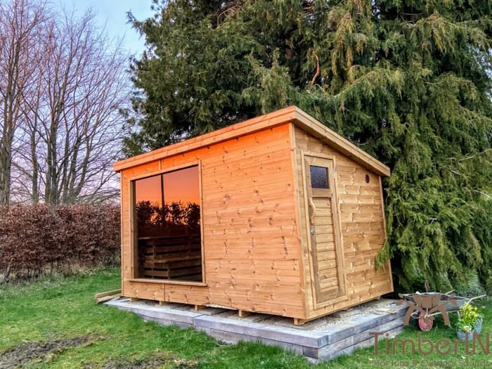 Modern outdoor garden sauna (3)