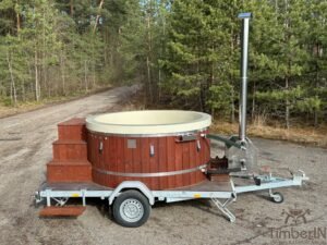 Plastic hot tub on a trailer (5)