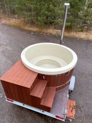 Plastic hot tub on a trailer (7)