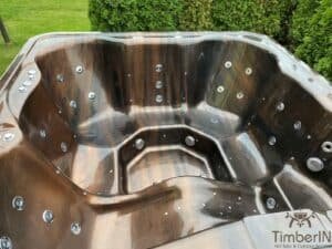 Square large acrylic hot tub (1)